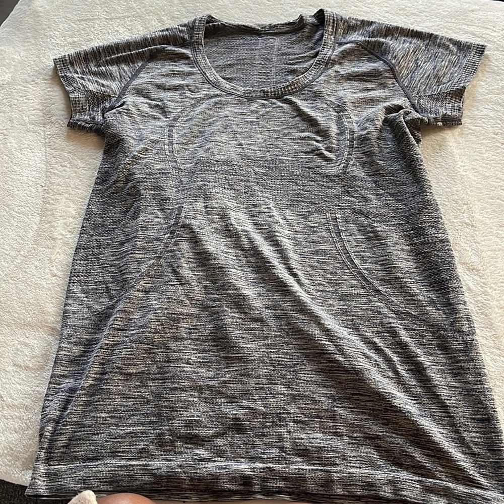 Lululemon athletica swiftly tech size 10